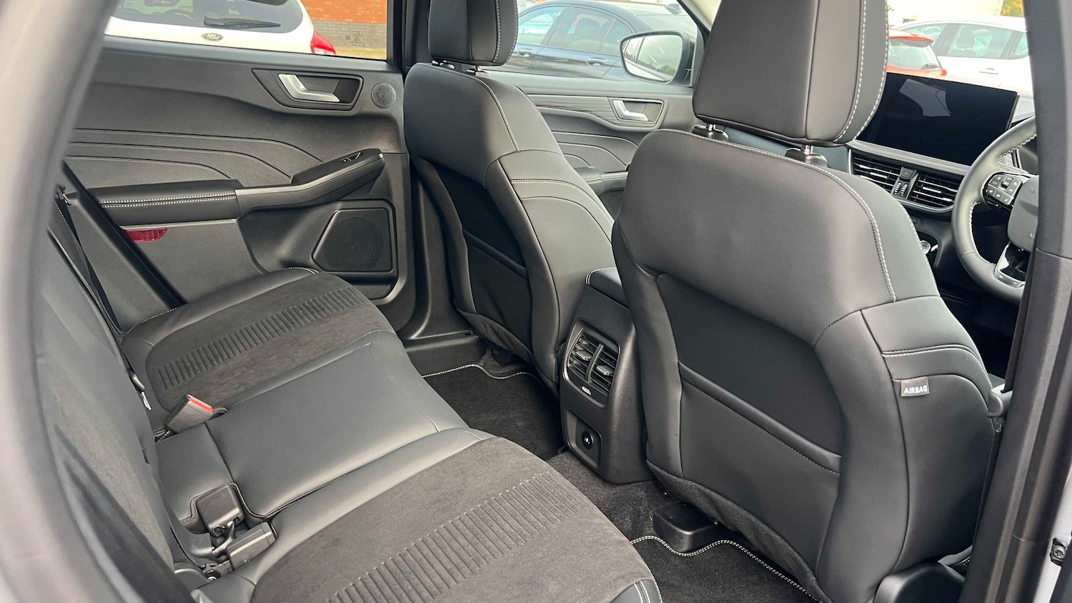 Used Ford Kuga 2024 for sale - 76205156: Photo 11