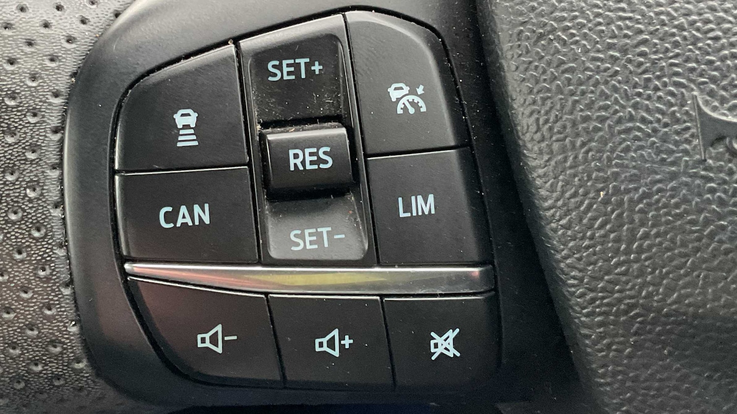 Used Ford Puma 2019 for sale - 77373705: Photo 17