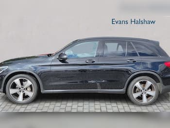 Used Mercedes-Benz GLC 2019 for sale - 79702616: Photo