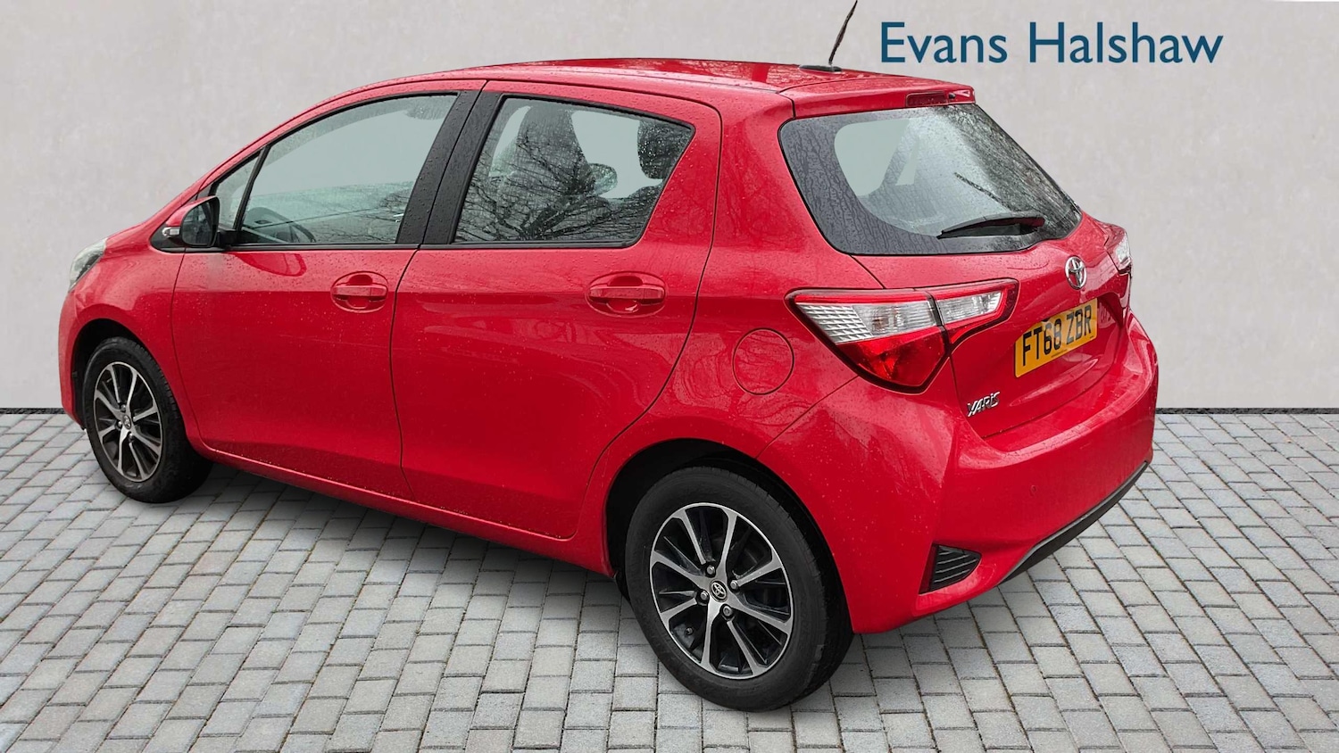 Used Toyota Yaris 2019 for sale - 77294176: Photo 3