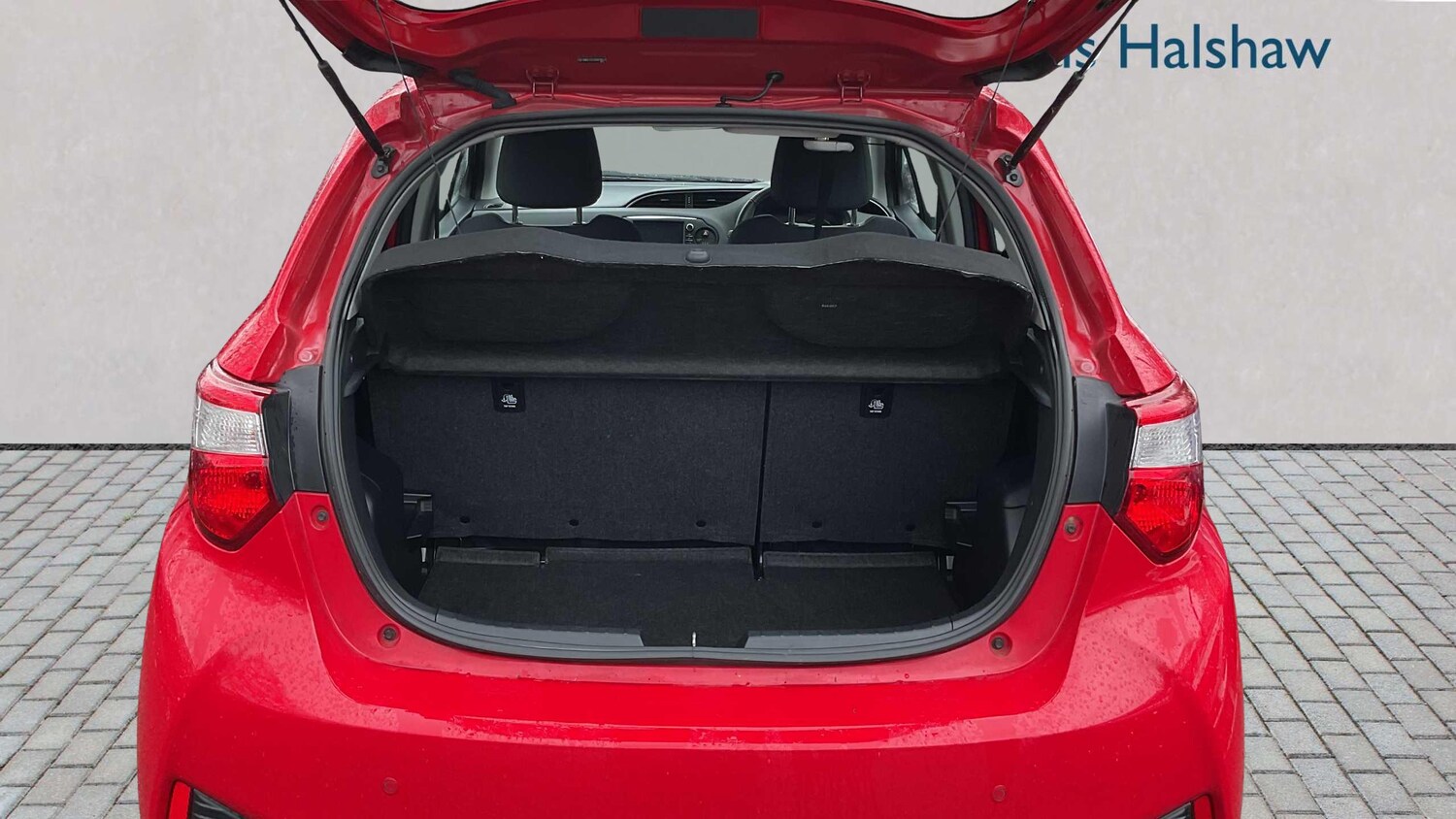 Used Toyota Yaris 2019 for sale - 77294176: Photo 7