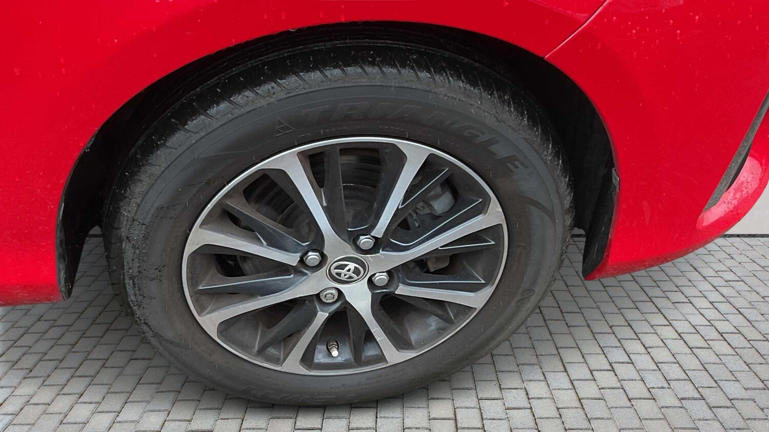 Used Toyota Yaris 2019 for sale - 77294176: Photo 9