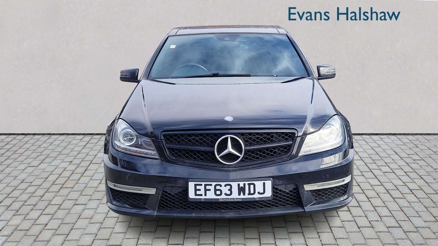 Used Mercedes-Benz C Class 2014 for sale - 78137681: Photo 4