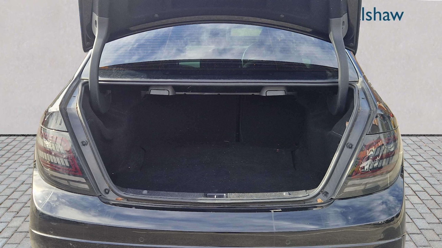 Used Mercedes-Benz C Class 2014 for sale - 78137681: Photo 7