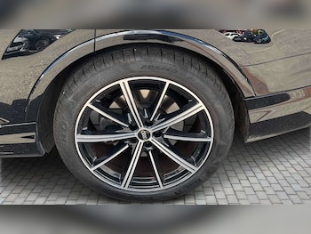 Used Audi Q7 2020 for sale - 79397653: Photo
