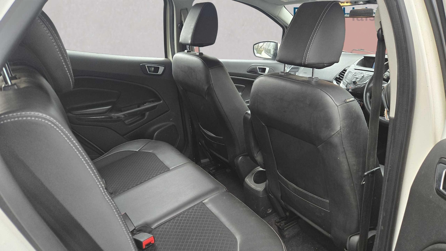 Used Ford Ecosport 2016 for sale - 77414676: Photo 4