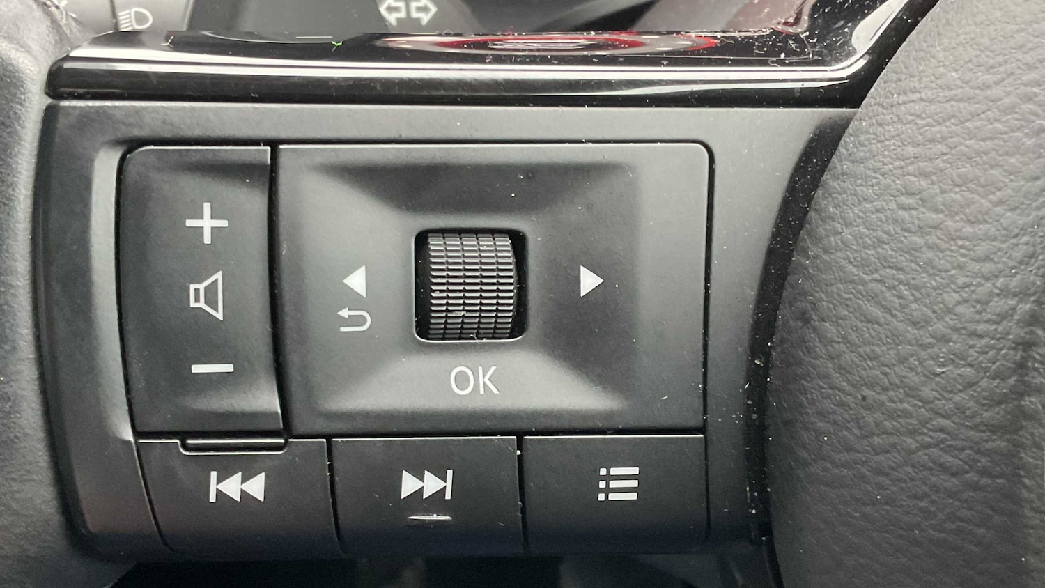 Used Nissan Qashqai 2023 for sale - 77011273: Photo 19