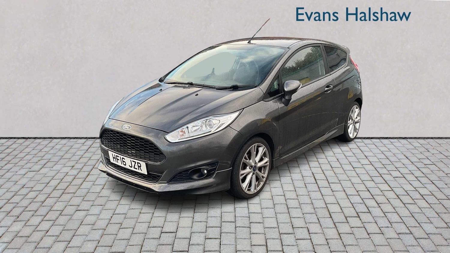 Used Ford Fiesta 2016 for sale - 76442411: Photo 2