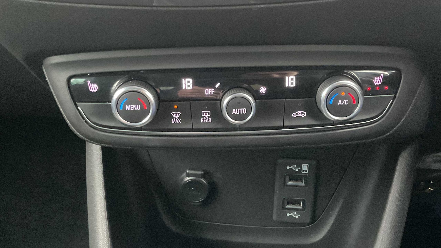 Used Vauxhall Crossland 2022 for sale - 77158623: Photo 17