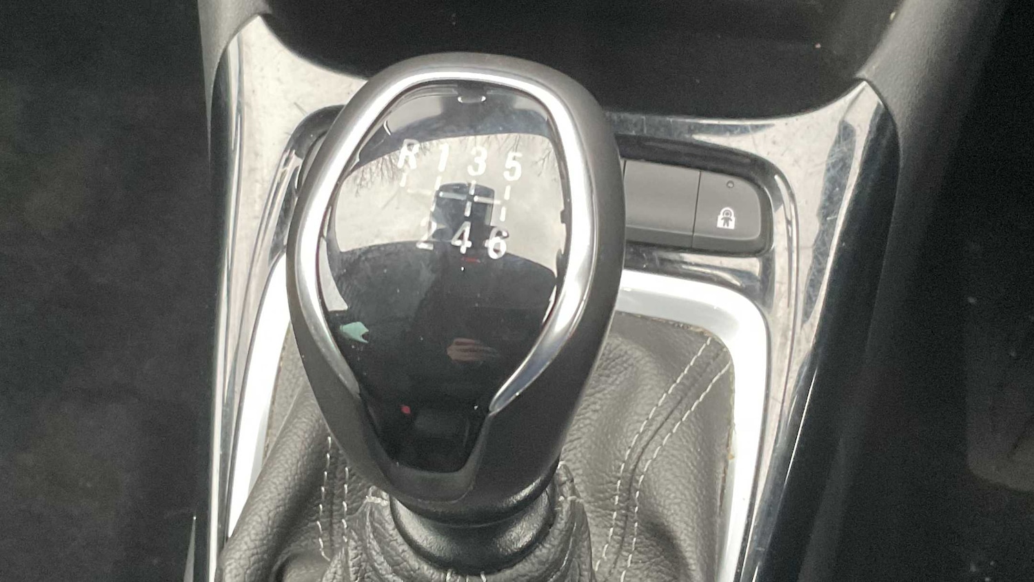 Used Vauxhall Crossland 2022 for sale - 77158623: Photo 22