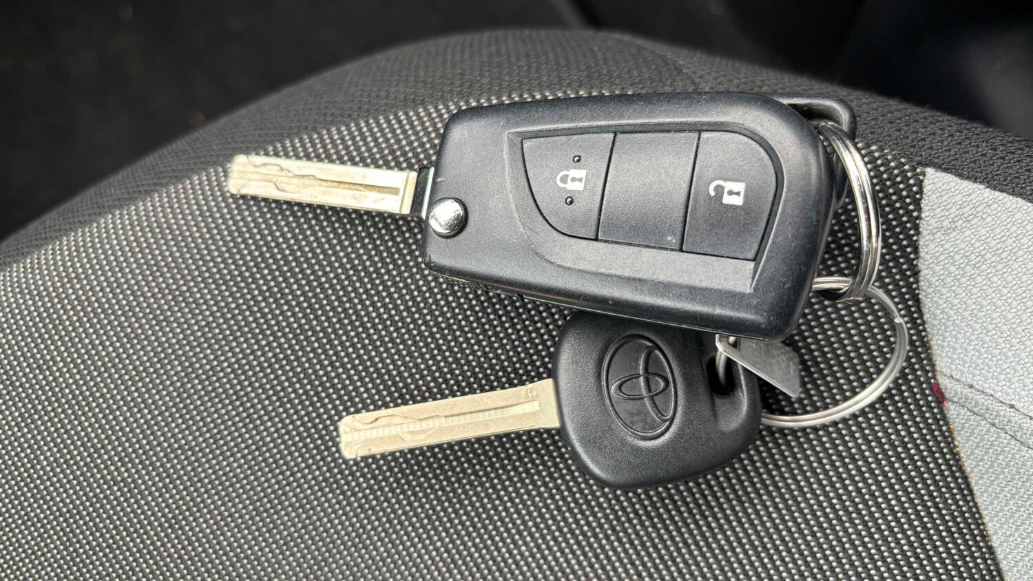 Used Toyota AYGO 2016 for sale - 77711166: Photo 13