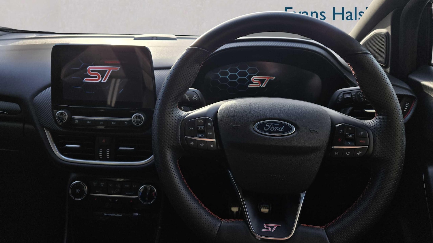 Used Ford Puma 2023 for sale - 77135043: Photo 2