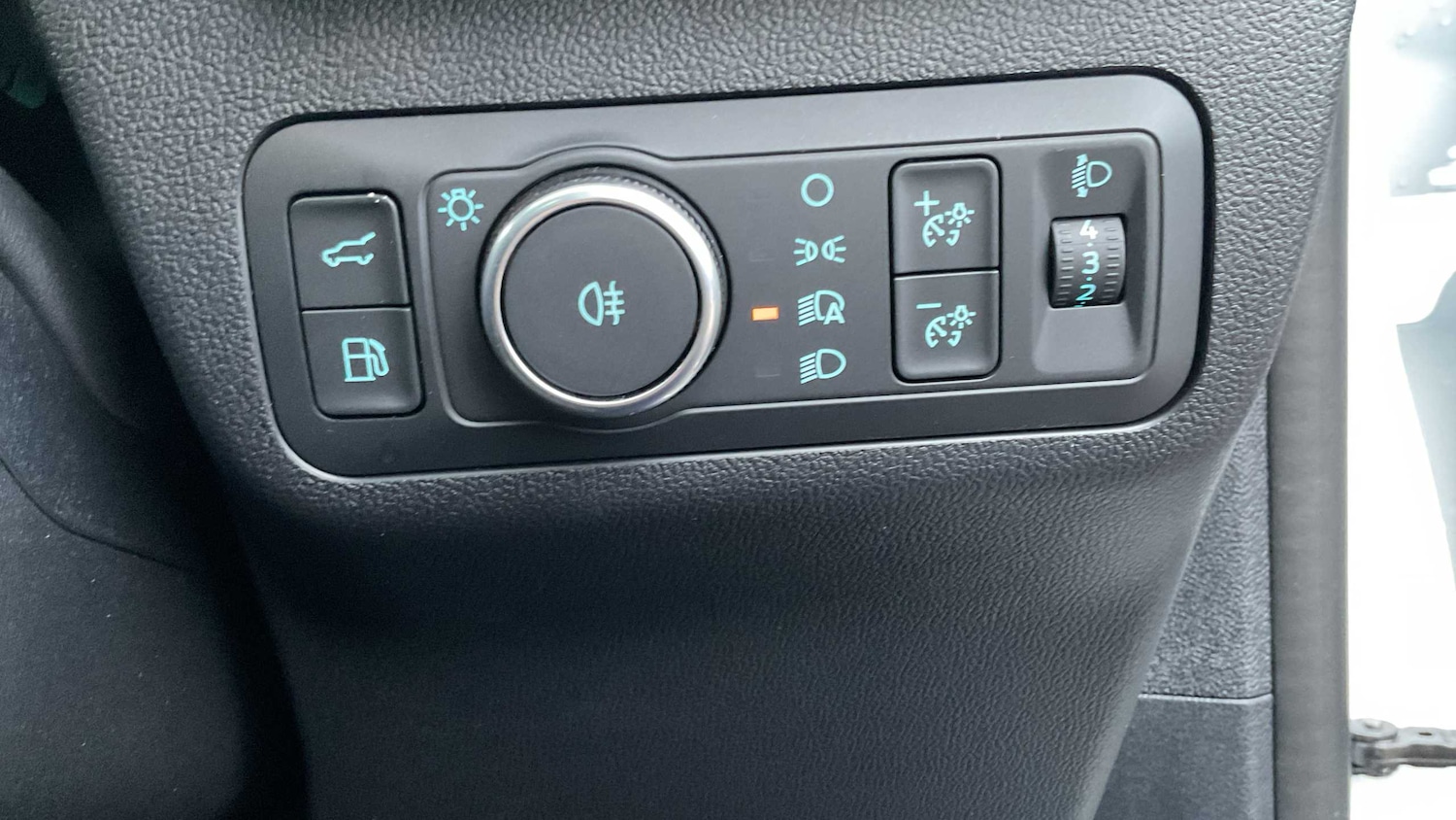 Used Ford Kuga 2025 for sale - 76515606: Photo 16