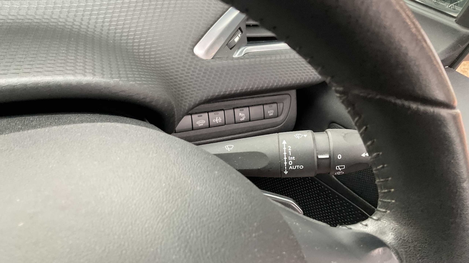 Used Peugeot 2008 2019 for sale - 76928936: Photo 21