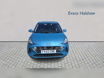 Used Hyundai i10 2022 for sale - 79172556: Photo