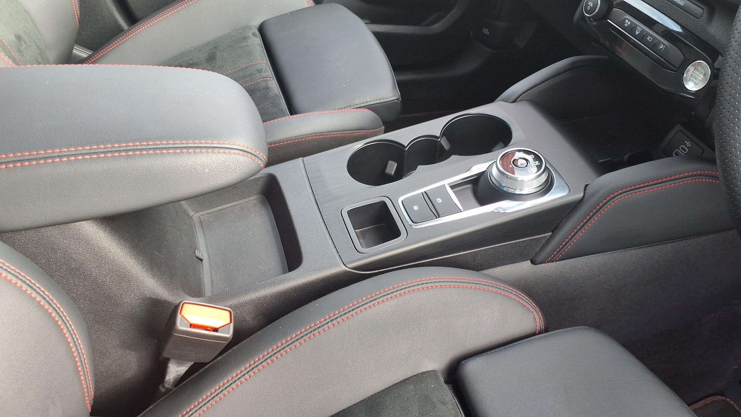 Used Ford Kuga 2024 for sale - 76460214: Photo 16