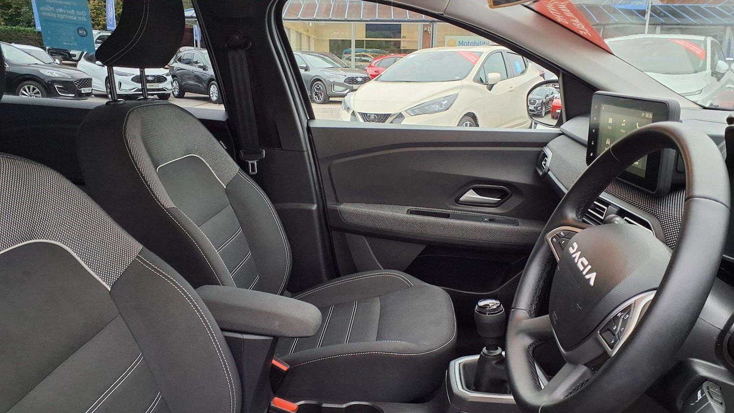 Used Dacia Jogger 2025 for sale - 76096545: Photo 15