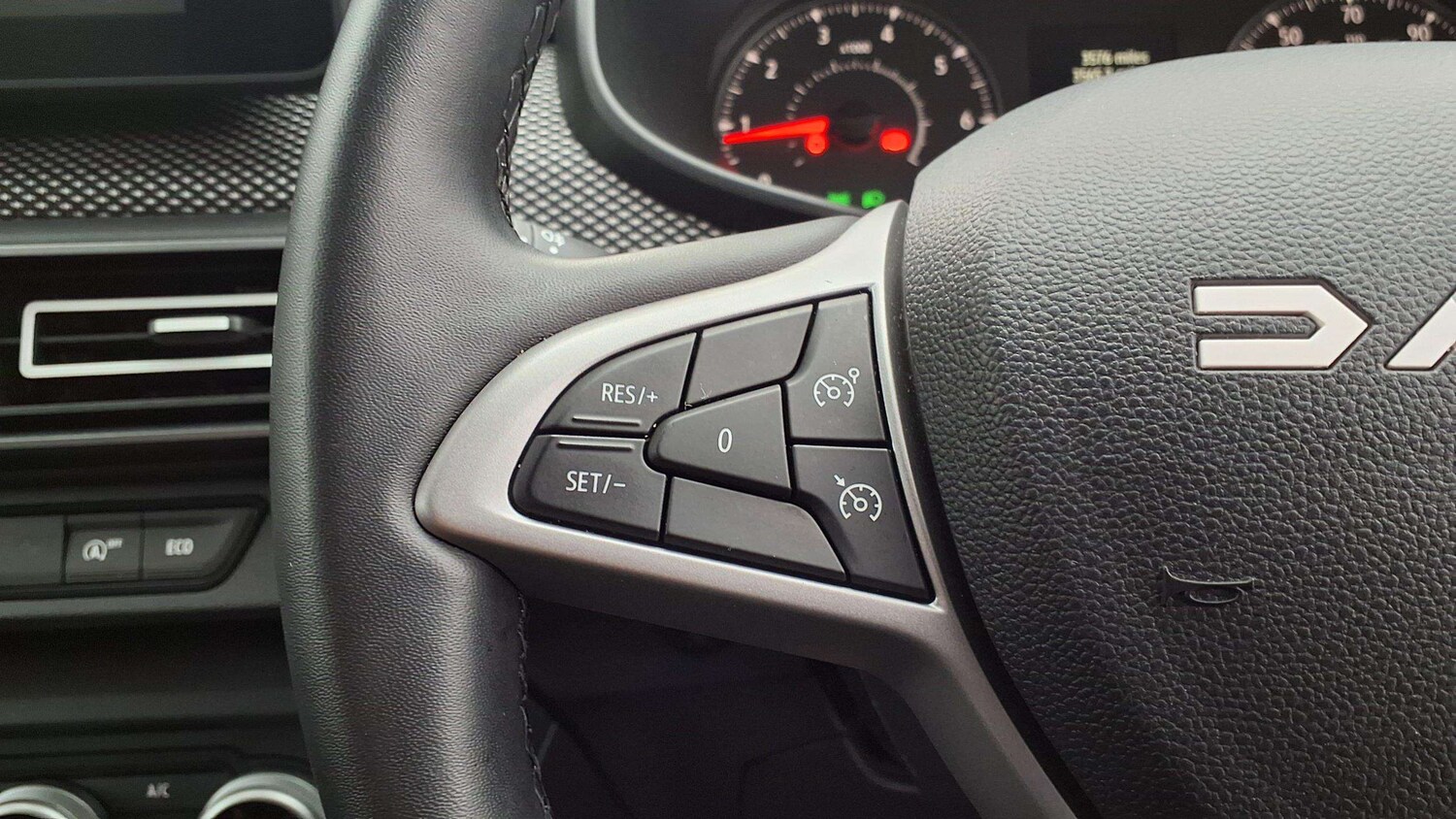 Used Dacia Jogger 2025 for sale - 76096545: Photo 23