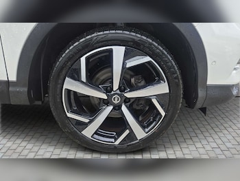 Used Nissan Qashqai 2017 for sale - 79172733: Photo