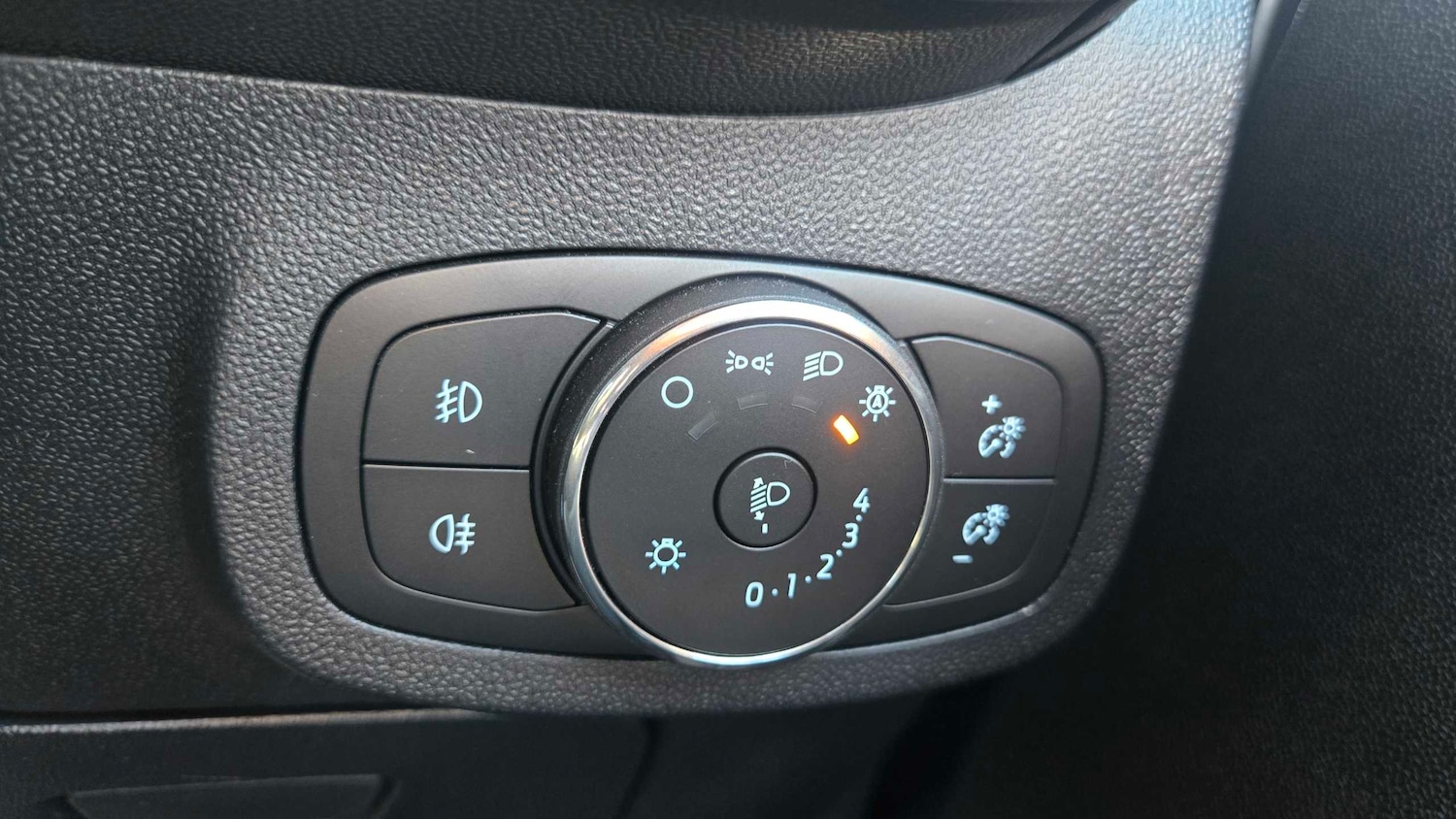 Used Ford Fiesta 2023 for sale - 77686569: Photo 15