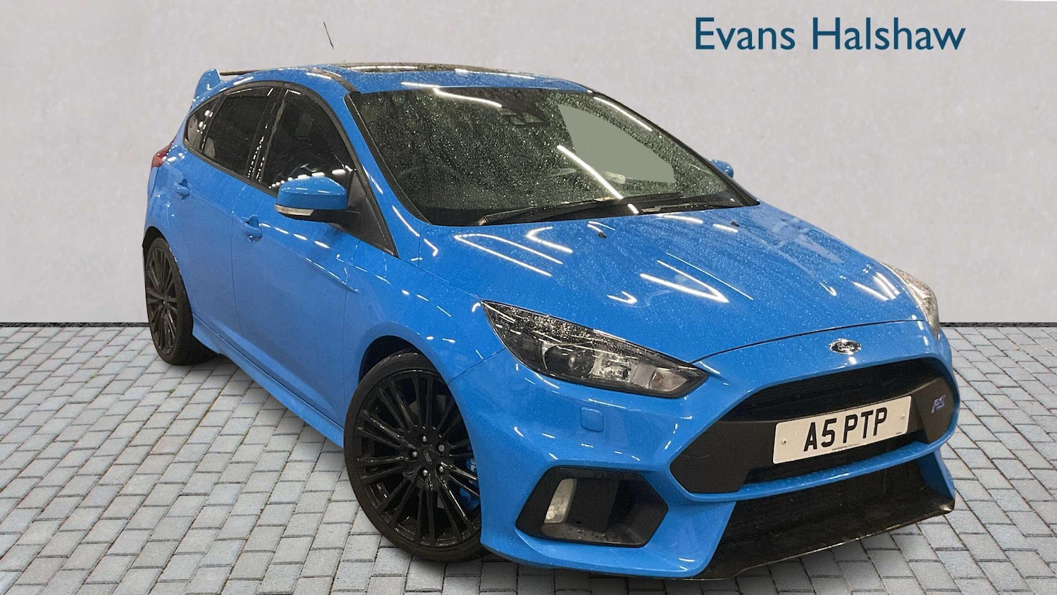 Used Ford Focus 2017 for sale - 76943488: Photo 1