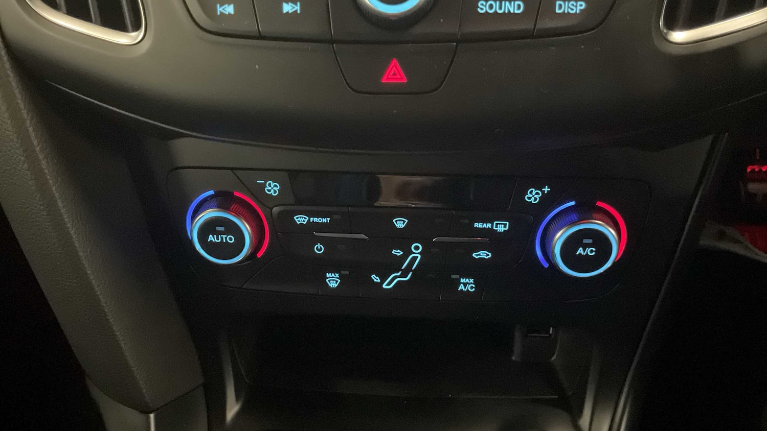 Used Ford Focus 2017 for sale - 76943488: Photo 13