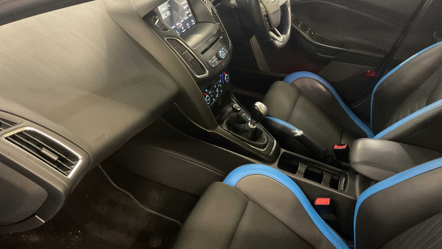 Used Ford Focus 2017 for sale - 76943488: Photo 15