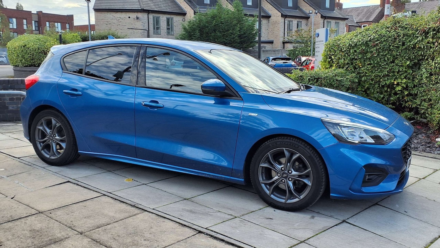 Used Ford Focus for sale - 76016066: Photo 2