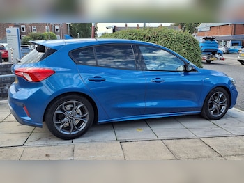 Used Ford Focus for sale - 76016066: Photo 3