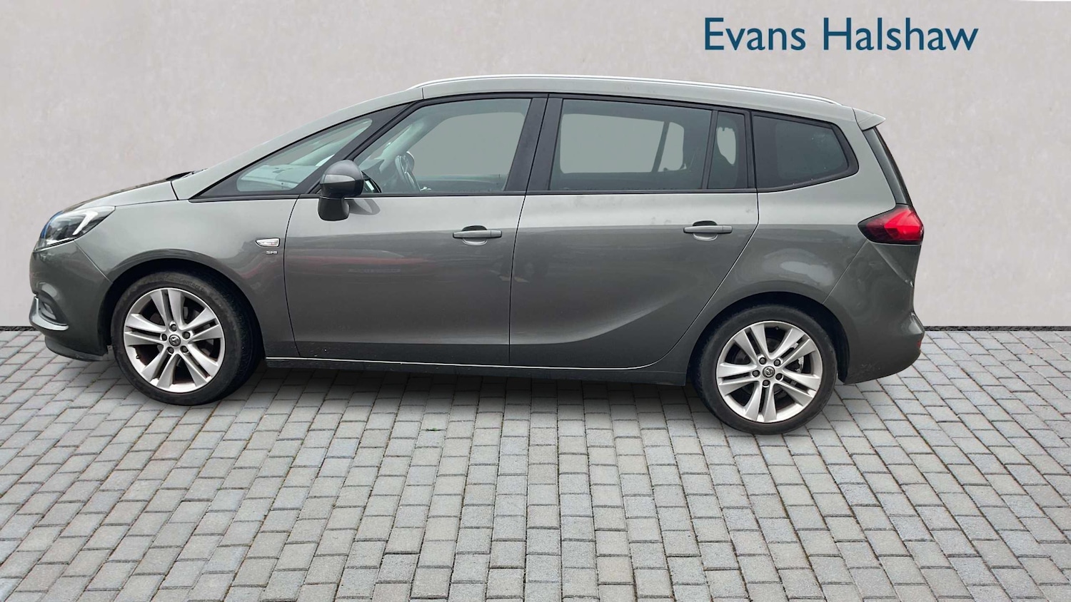 Used Vauxhall Zafira 2017 for sale - 76929015: Photo 3