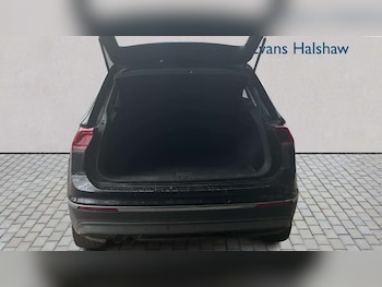 Used Volkswagen Tiguan 2019 for sale - 78625279: Photo