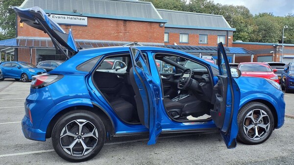 Used Ford Puma 2024 for sale - 75981335: Photo 2