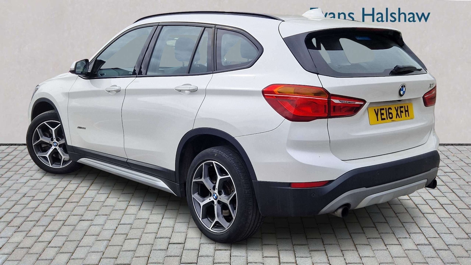 Used BMW X1 2016 for sale - 78037436: Photo 2