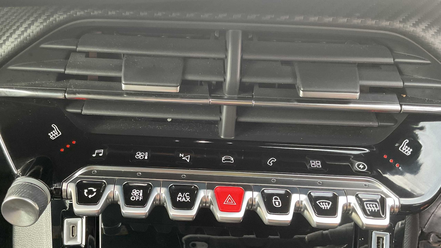 Used Peugeot 2008 2021 for sale - 77194616: Photo 15