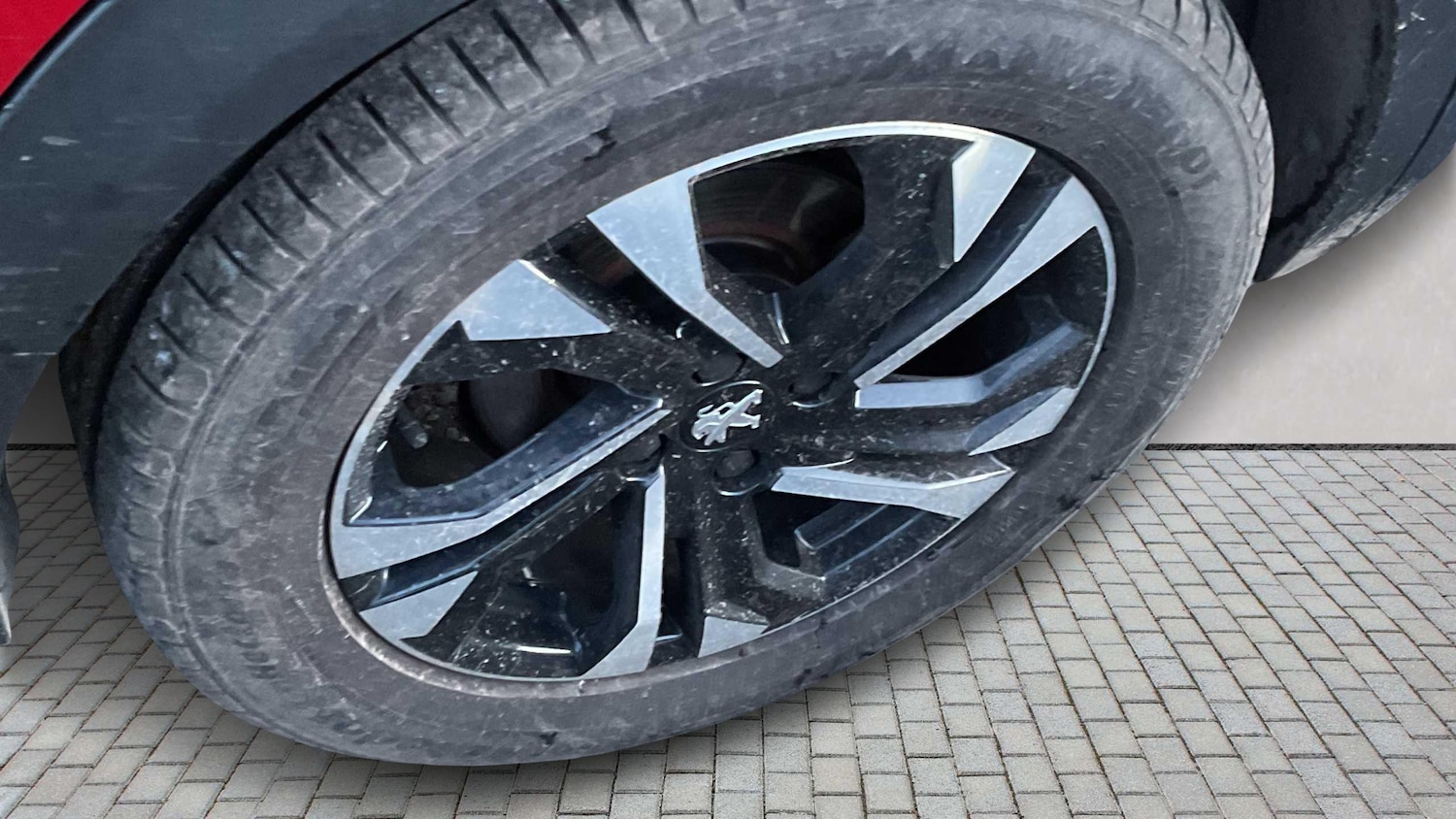 Used Peugeot 2008 2021 for sale - 77194616: Photo 3