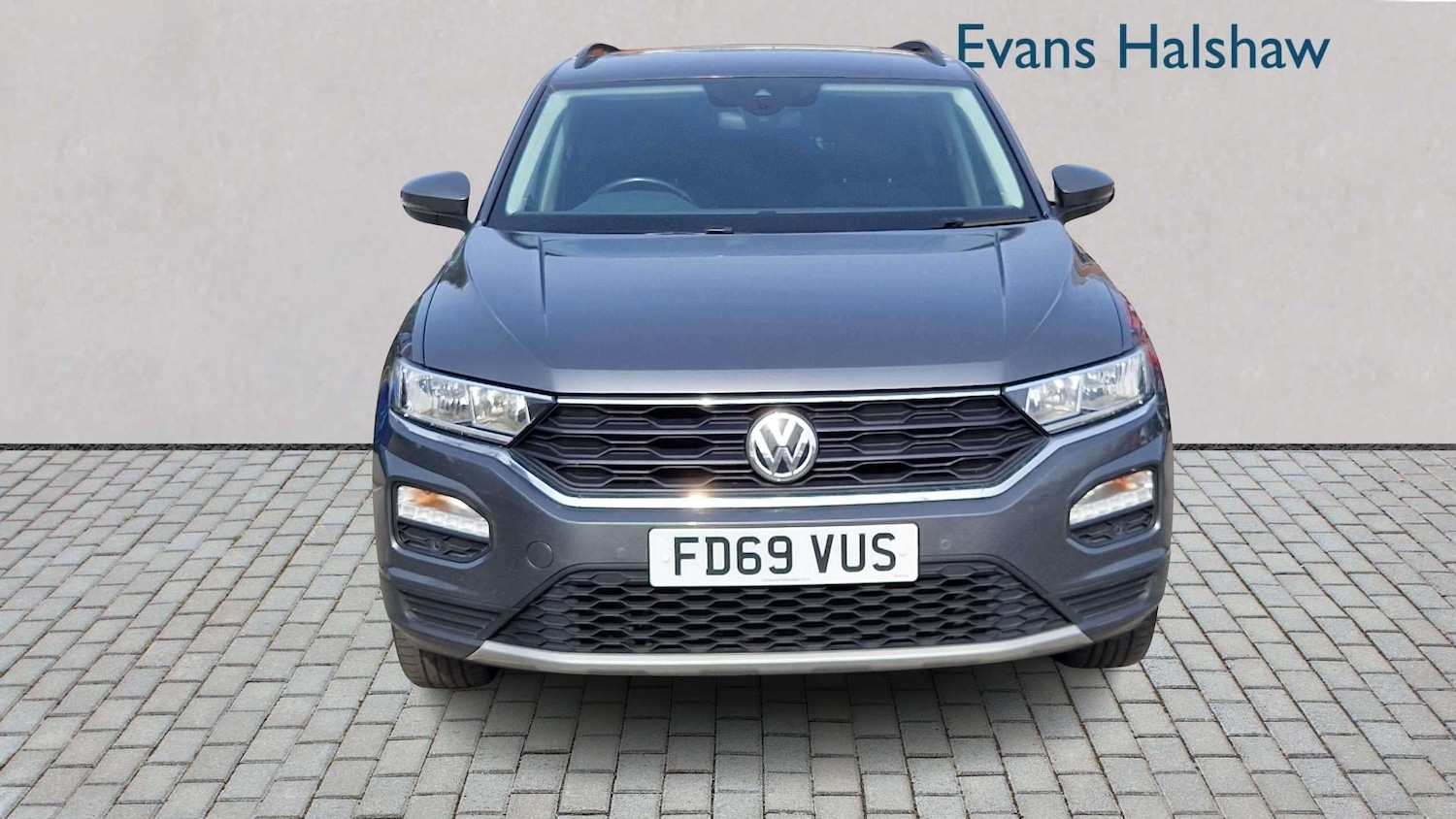Used Volkswagen T-Roc 2020 for sale - 78037525: Photo 4