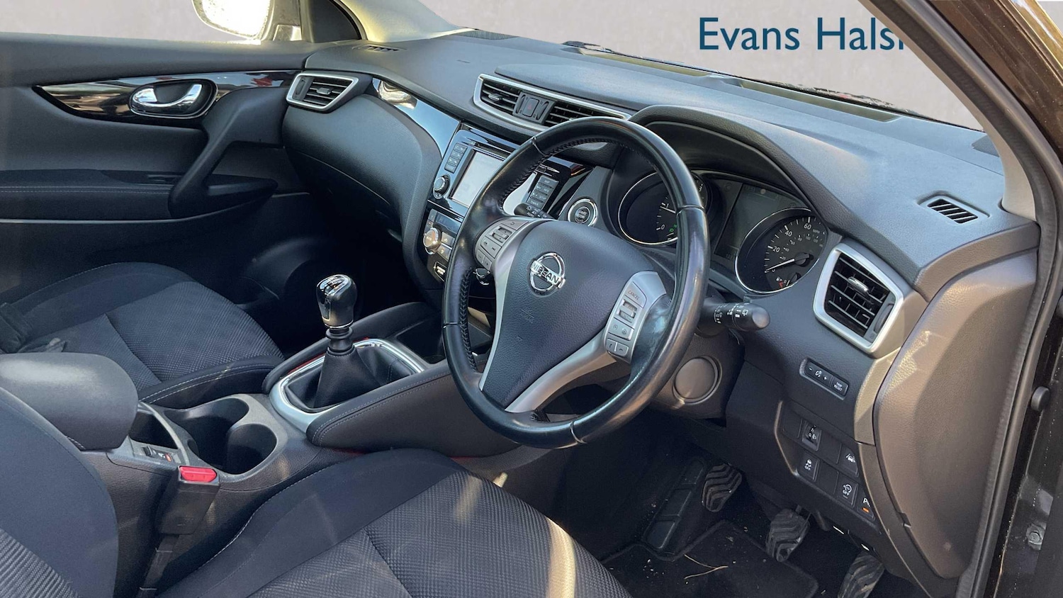 Used Nissan Qashqai 2016 for sale - 76636690: Photo 3