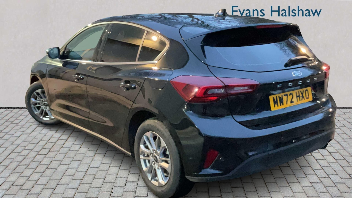 Used Ford Focus 2023 for sale - 77316435: Photo 2