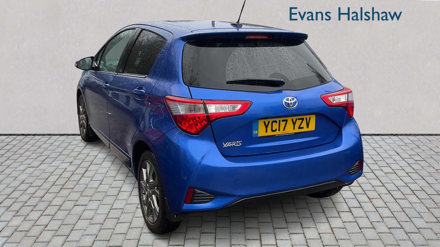 Used Toyota Yaris 2017 for sale - 77011312: Photo 4