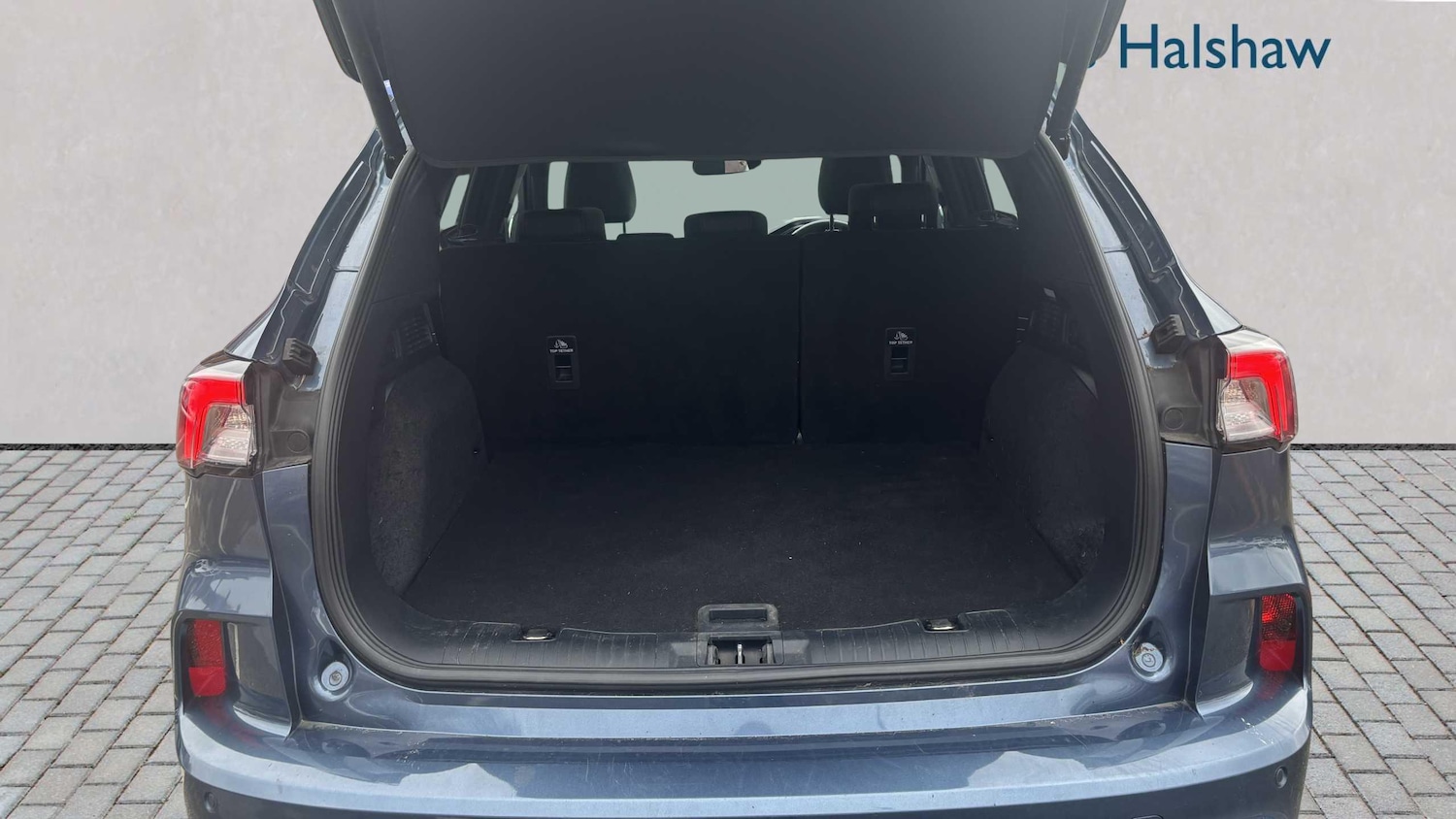 Used Ford Kuga 2022 for sale - 77628231: Photo 4