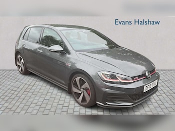Used Volkswagen Golf 2019 for sale - 78476638: Photo