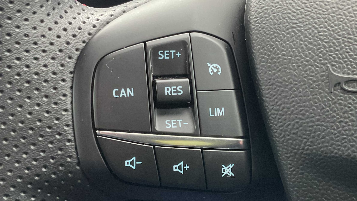 Used Ford Puma 2023 for sale - 77011023: Photo 14