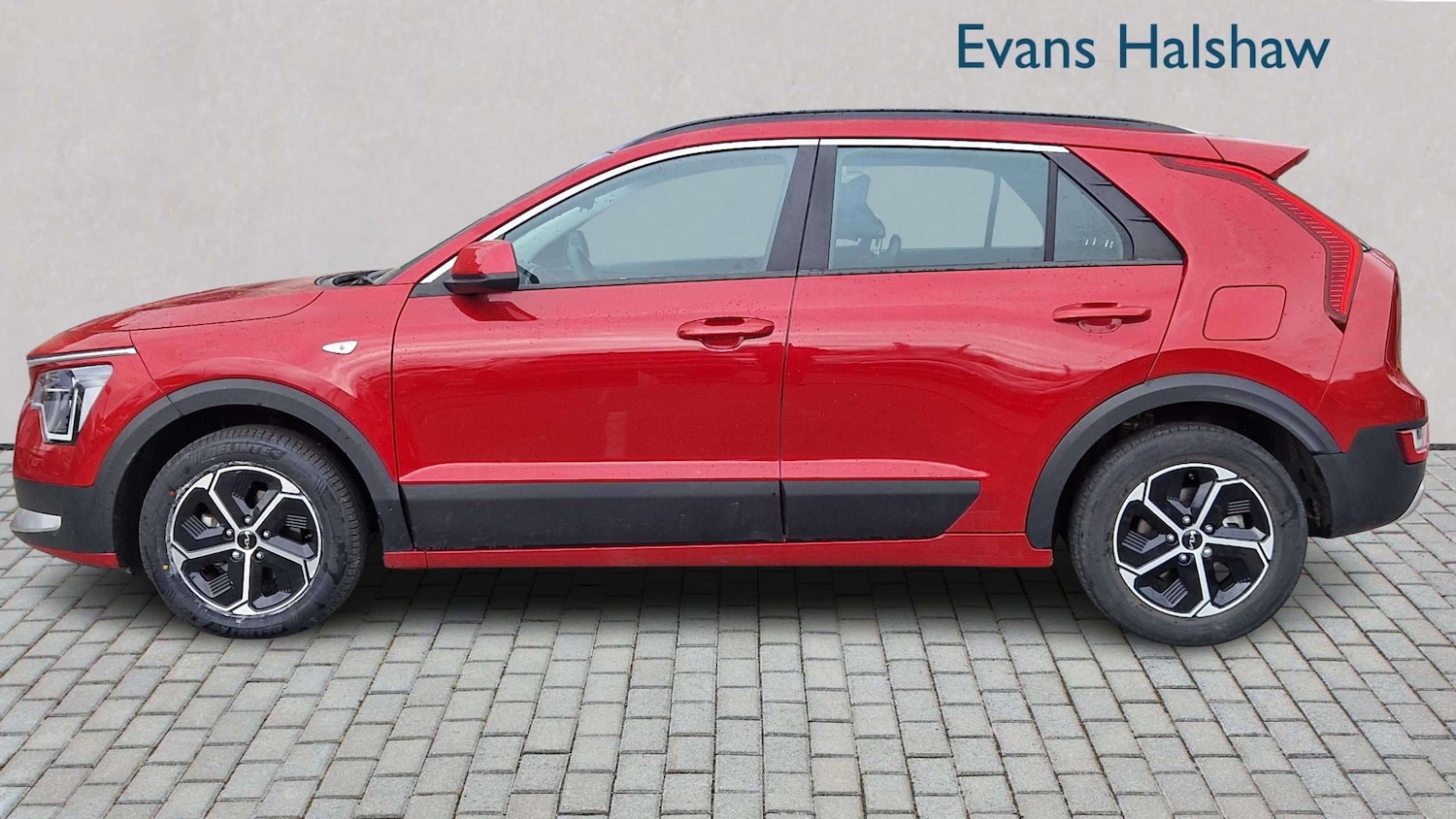 Used Kia Niro 2023 for sale - 78037373: Photo 3