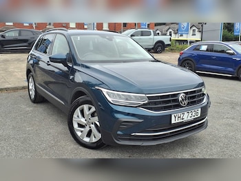 2022 - 2.0 TDI Life 5dr DSG