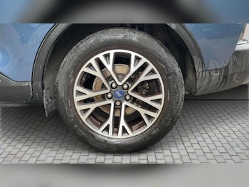 Used Ford Kuga 2023 for sale - 79282302: Photo