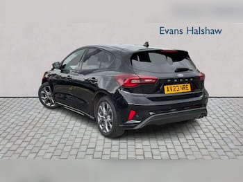 Used Ford Focus 2023 for sale - 79702885: Photo