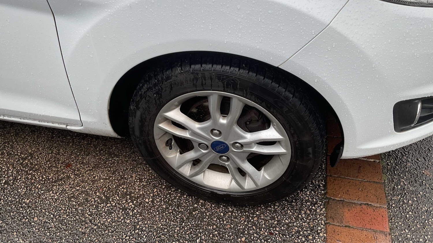 Used Ford Fiesta 2014 for sale - 76774171: Photo 4