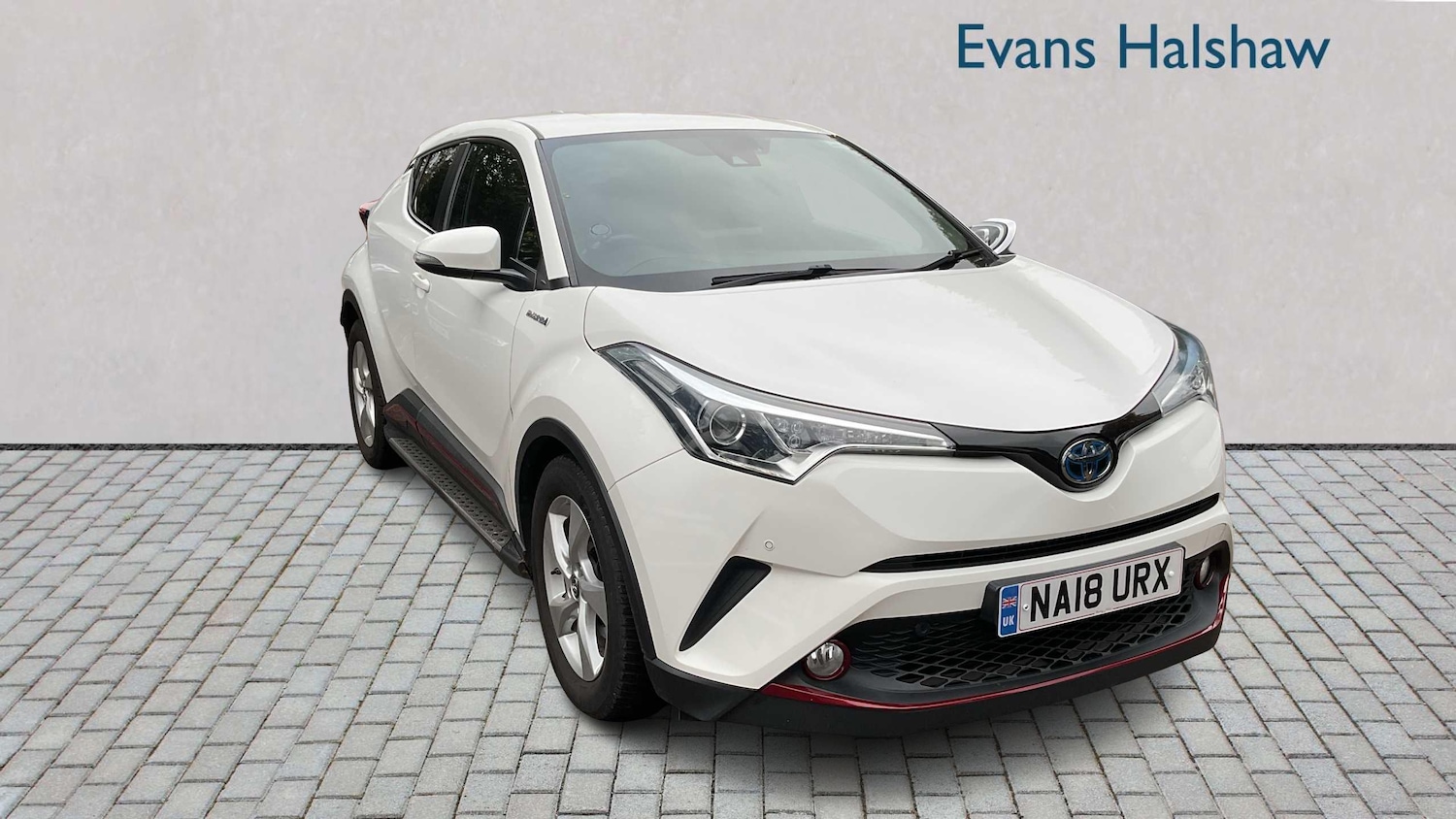 Used Toyota C-HR 2018 for sale - 76515499: Photo 1
