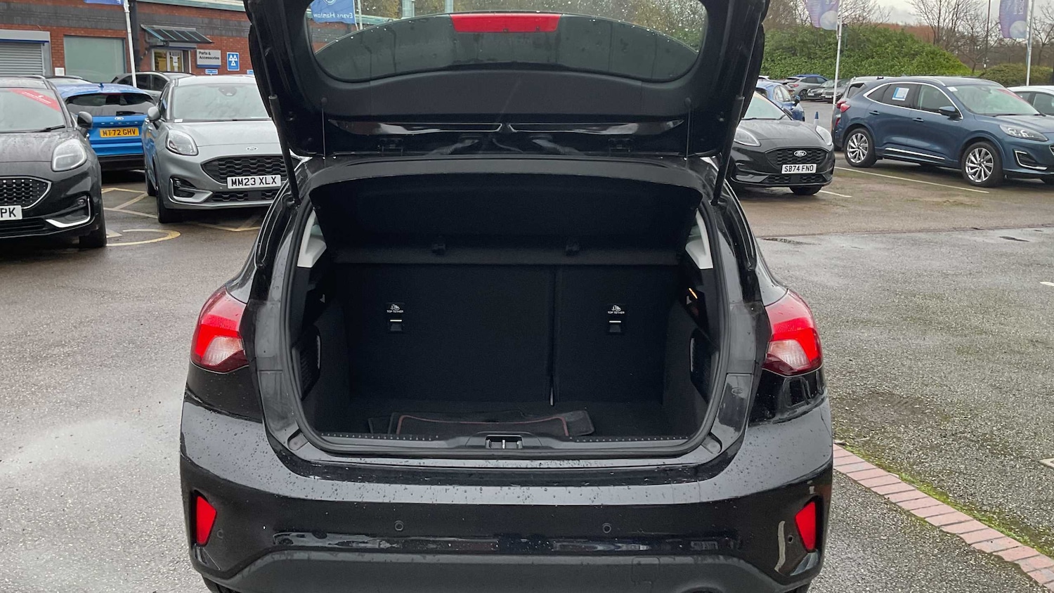 Used Ford Focus 2022 for sale - 77112382: Photo 5