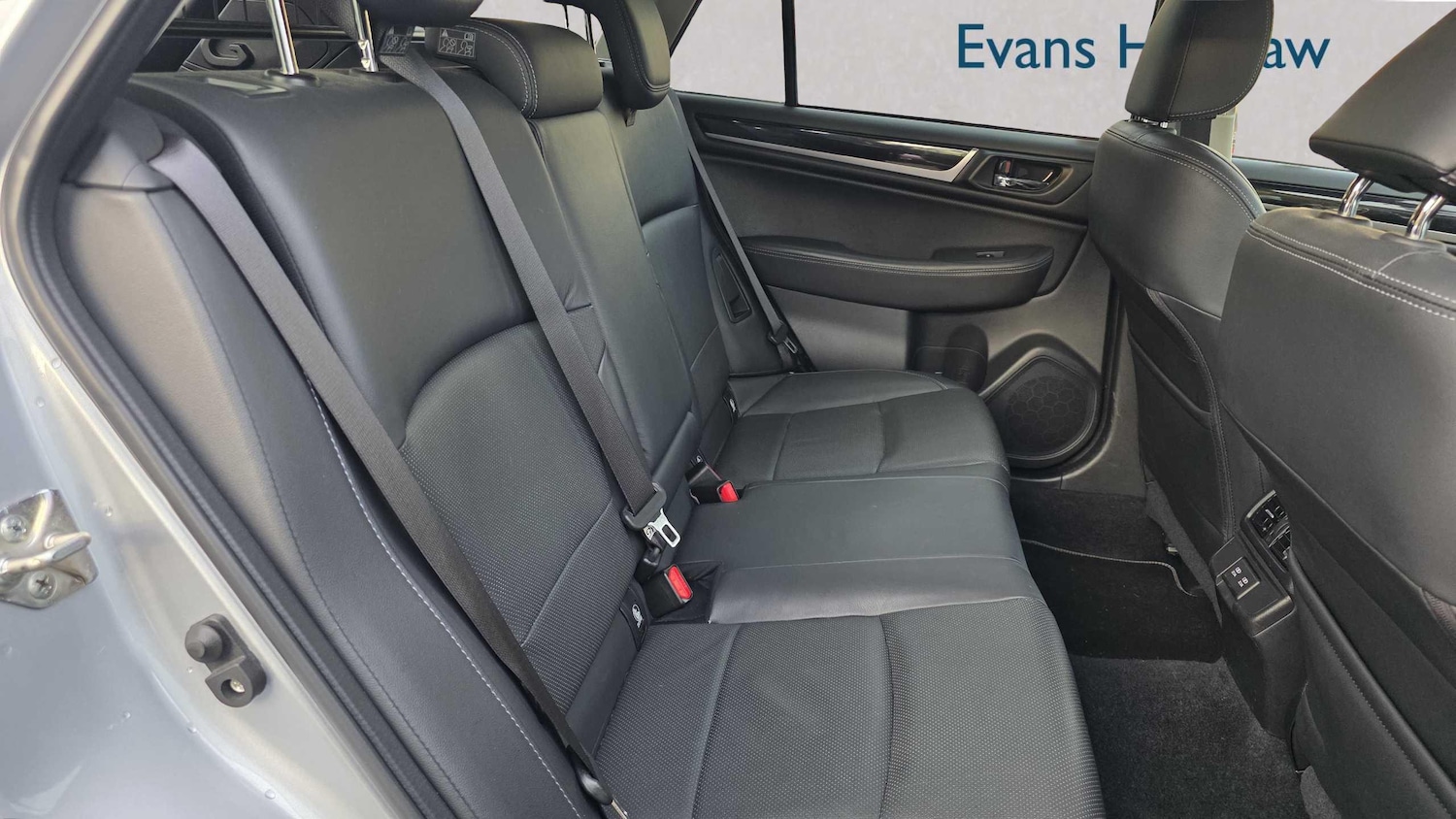 Used Subaru Outback 2019 for sale - 76460171: Photo 10